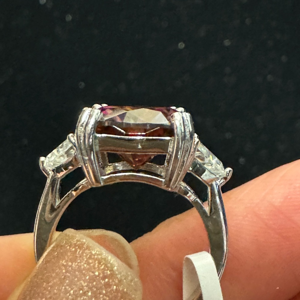 3-stone Moissanite ring - Picture 4 of 5